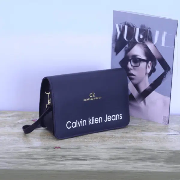 شنطة كروس Colivin Klin Jeans